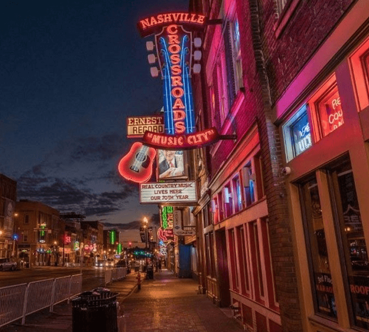 MustVisit Nashville Bars on Broadway 2023