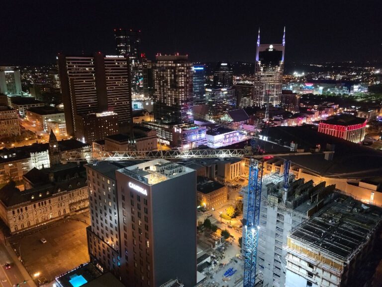 Nashville Locals Were Asked What They'd Change About The City, And One Answer Came Up More Than Any Other