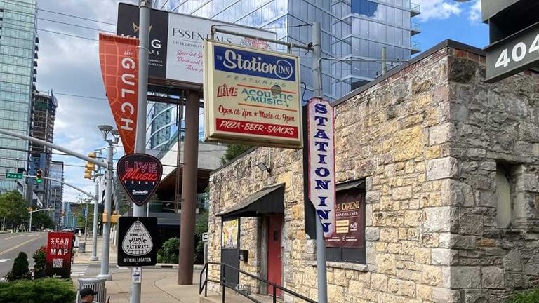 Nashville Has a Free Sunday Bluegrass Jam Where You Can Bring Your Own Instrument
